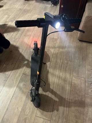 Patinete eléctrico xiaomi esencial