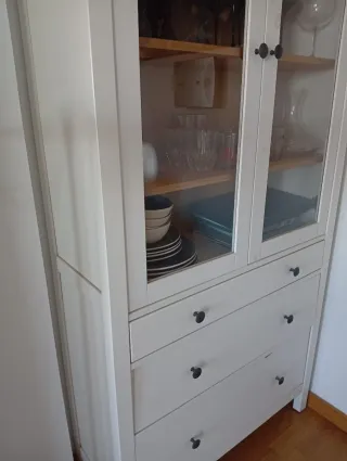 Vitrina Ikea Blanca y Madera