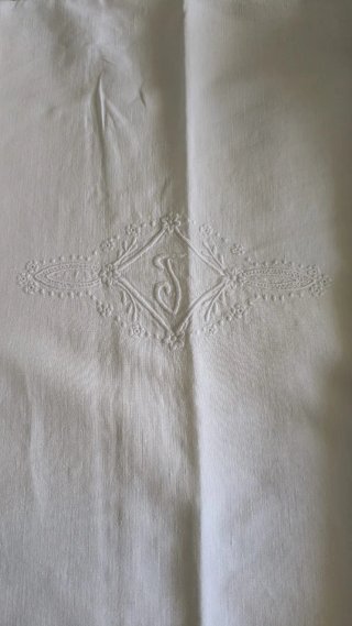 Juego de sábanas antiguas