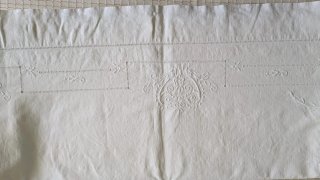 Juego de sábanas antiguas