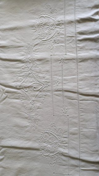 Juego de sábanas antiguas