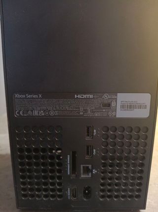 Xbox Series X con 1TB + Mando negro