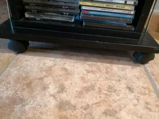 Organizador cd's madera, I color negro