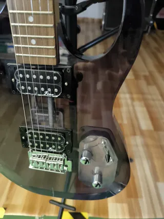 Guitarra Fine Crystal-series