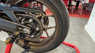 Honda CB650R Full Power 2025 4.000km