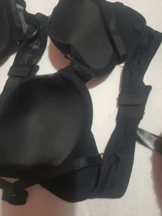 SUJETADORES A ESTRENAR. VAN 3.