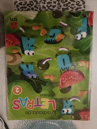 Lecturas: Ensalada de letras. 2 Primaria. Más S...