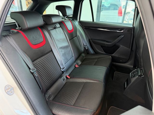 Skoda Octavia RS DSG UNICO DUEÑO PEGETINA C