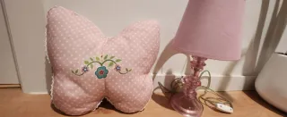 Lamparita Rosa y cojin