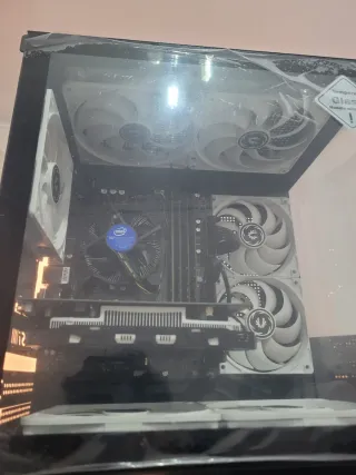 Ordenador gaming i7 7700, 16gb ddr4, ssd, gtx 4gb.