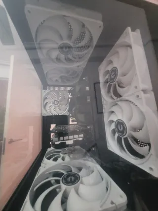 Ordenador gaming i7 7700, 16gb ddr4, ssd, gtx 4gb.