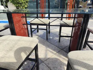 Mesa cristal y 6 sillas de comedor