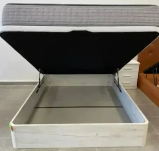 Cama King Size – Comprada nueva hace dos meses