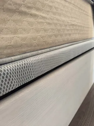 Cama King Size – Comprada nueva hace dos meses