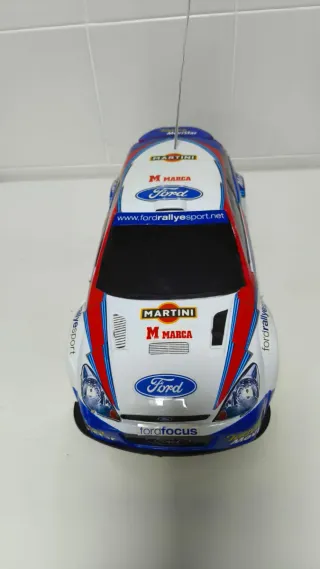 Coche teledirigido Rally Ford. Carlos Sainz