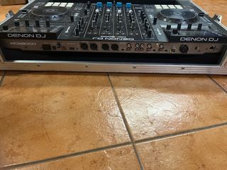 Mesa dj denon mc 8000