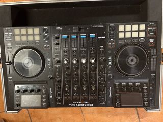 Mesa dj denon mc 8000