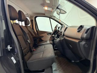 NV300 9 PLAZAS LUXURY 1.6DCI 120CV