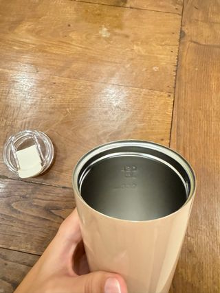 Garrafa termica SMEG cor de rosa