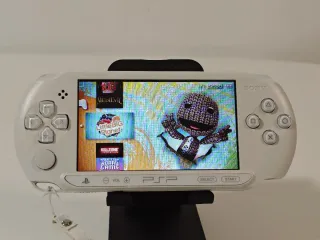 Sony PSP Street e1004 Bianca