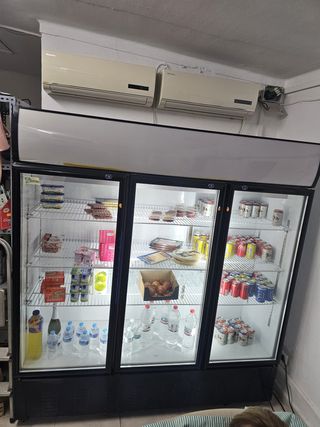 Frigorífico industrial cristal