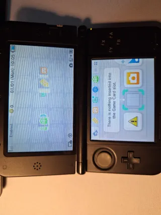 Nintendo 3ds XL roja