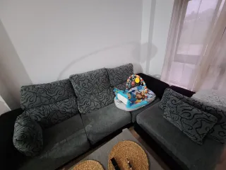 SE VENDE SOFA + MESA CRISTAL.