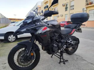 Benelli TRK 502x kit de arrastre nuevo.goma nueva
