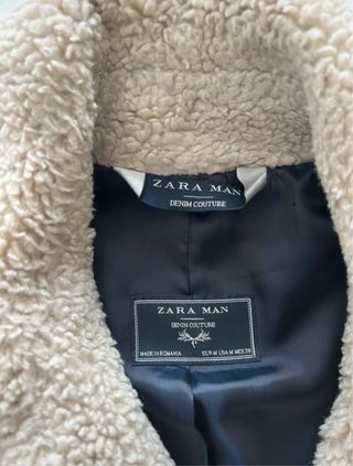 Abrigo gris con borreguillo