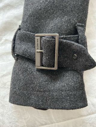 Abrigo gris con borreguillo