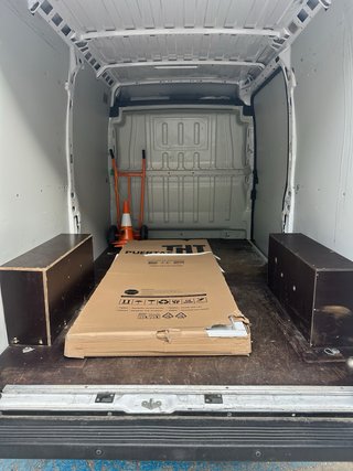 Servicio de portes de todo tipo y mudanzas