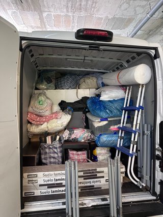 Servicio de portes de todo tipo y mudanzas