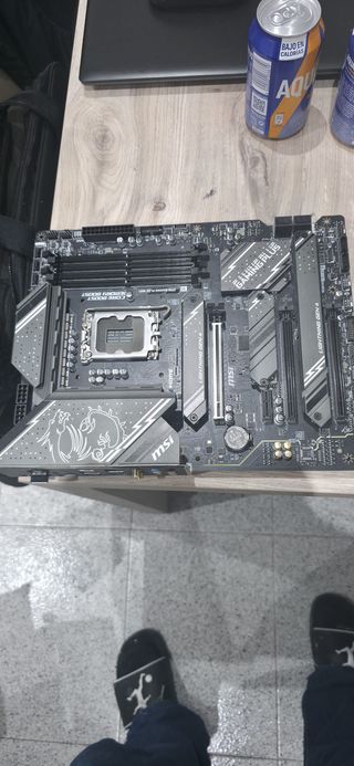 Placa Base Z790 gaming Plus Wifi