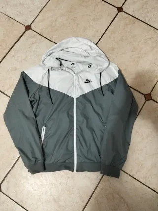 felpa Nike antivento