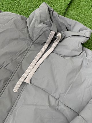 Chaquetón Essentials Gris Invierno Premium