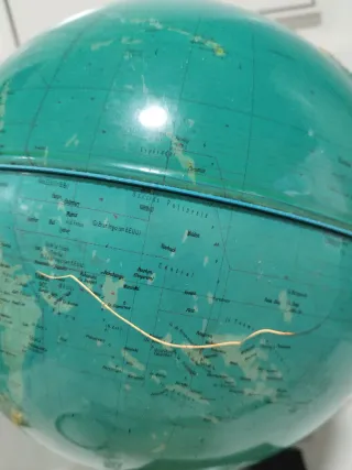 Globo terráqueo iluminación interna alto relieve