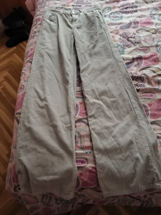 Pantalón pana