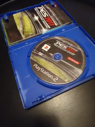 PRO EVOLUTION SOCCER 2011 PS2