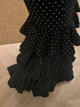 Traje flamenca negro con lunares blanco