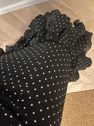 Traje flamenca negro con lunares blanco