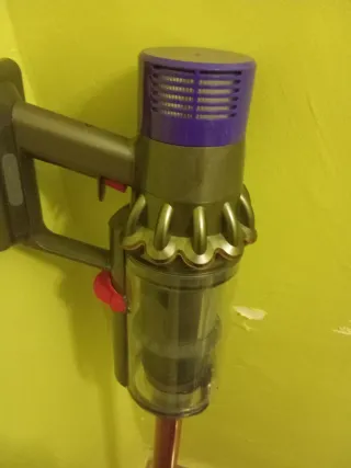 Aspirapolvere Dyson V10