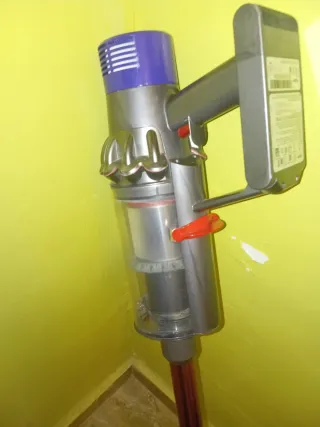 Aspirapolvere Dyson V10