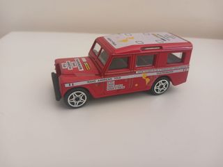 Carro Bbugaro Land Rover Aziza 1/47