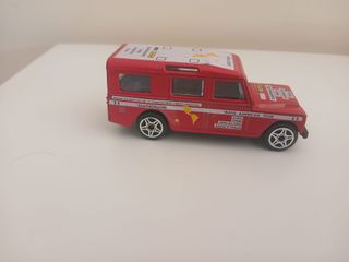 Carro Bbugaro Land Rover Aziza 1/47