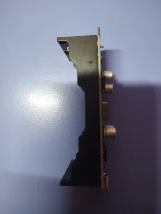 Cargador pilas 18650 de 3,7V