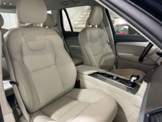 Volvo XC90 2.0 D5 AWD Momentum Auto