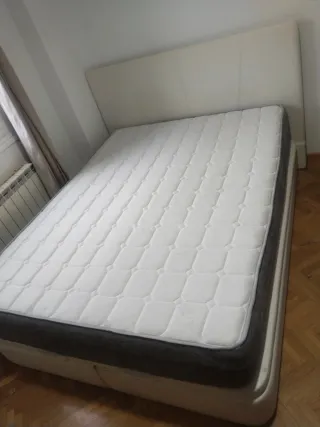 Canapés. Bases .somier .colchones nuevos y usados