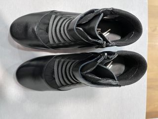 Botín de Piel Velcro Elásticos Tallas 37-38 Nuevos