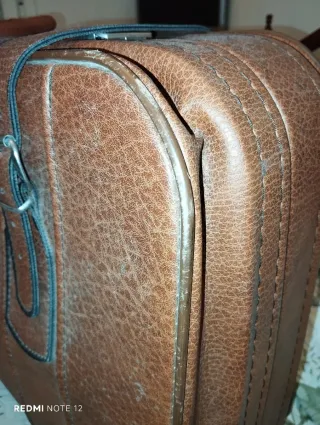 Maleta vintage marrón