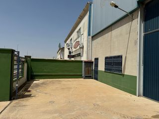 Nave Industrial + OFICINAS Rotonda Scania Romica